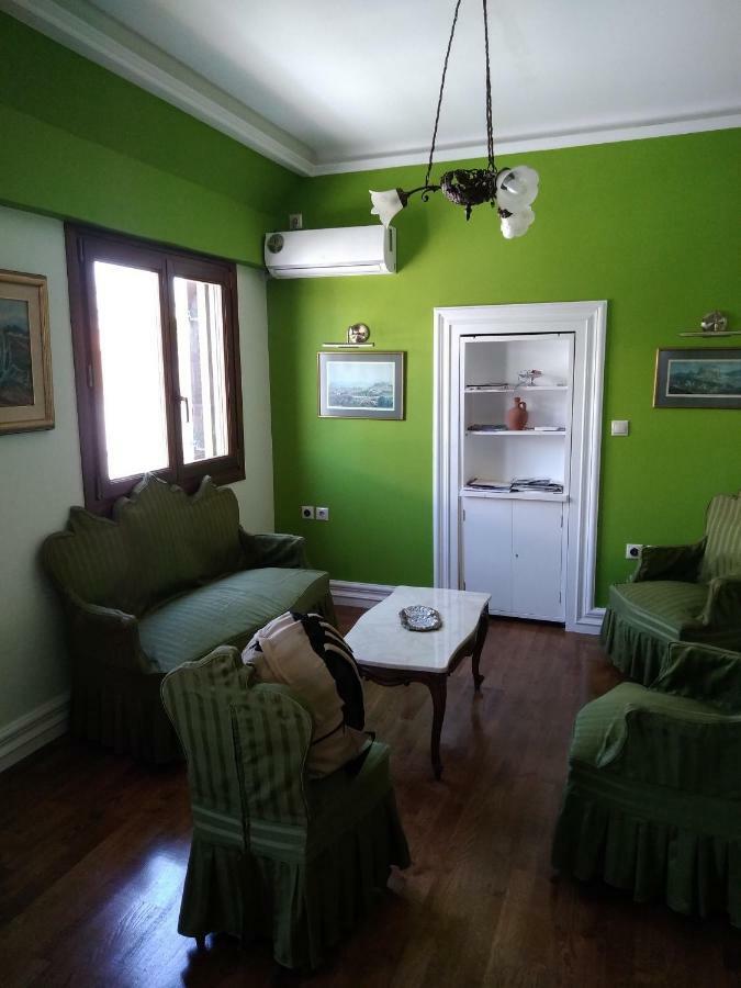 Acropolis Apartment Athene Buitenkant foto
